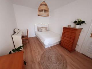 Maison jumelée à Travesía de las ventas 5. Casa en sotragero
