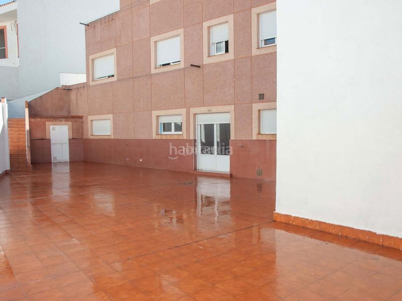 Foto 093e86c0-f3f7-4f88-8126-25c1254890f7. Casa adosada en calle vilches 22 casa individual 3 plantas en Campo Real