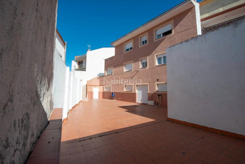 Foto 78c81ec5-09c2-42d2-a390-f359d797f66c. Casa adosada en calle vilches 22 casa individual 3 plantas en Campo Real