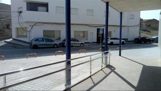 Miete Erdgeschoss in Calle recoletos 55. Se alquila local comercial en cartagena