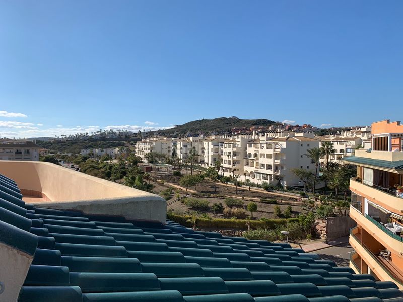 Piso en Avenida de espana, 2. Pied a terre penthouse with 20 metre terrace (Manilva, Málaga)