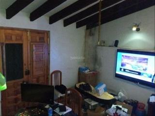 Casa a Gran vía mártires del castillo de olite 48. Vivienda unifamiliar tranquila y comunicada