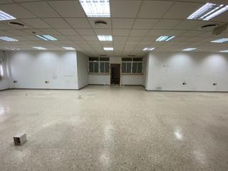 Lloguer Local Comercial a Avenida de la mar 109. Antiguos juzgados de barbate en avenida principal