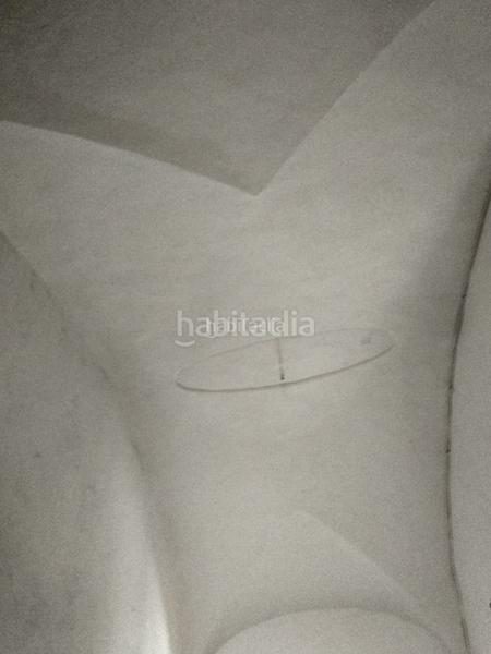 Foto 6ac2cdf8-aa38-4236-8bd3-7b11ab96f2ed. Casa en calle ladera 6 casa muy céntrica en Feria