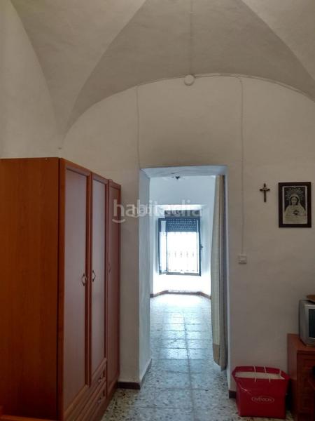 Foto d492bc9a-7294-4403-8cd4-2e84cb60d36d. Casa en calle ladera 6 casa muy céntrica en Feria