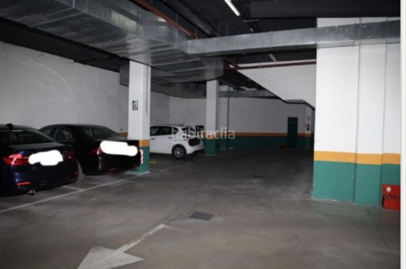 Foto bbcceaf9-5444-44aa-a8ee-ce78a3463191. Miete autoparkplatz in avenida del peru 2 in El Bercial Getafe