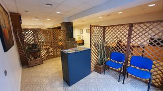 Local Comercial a Carrer de genís sala 22. Cerca de rambla - precio negociable