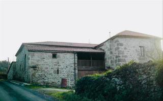 Casa a Lugar rodeiro 37. 300 metros de casa en una finca de 4000 metros
