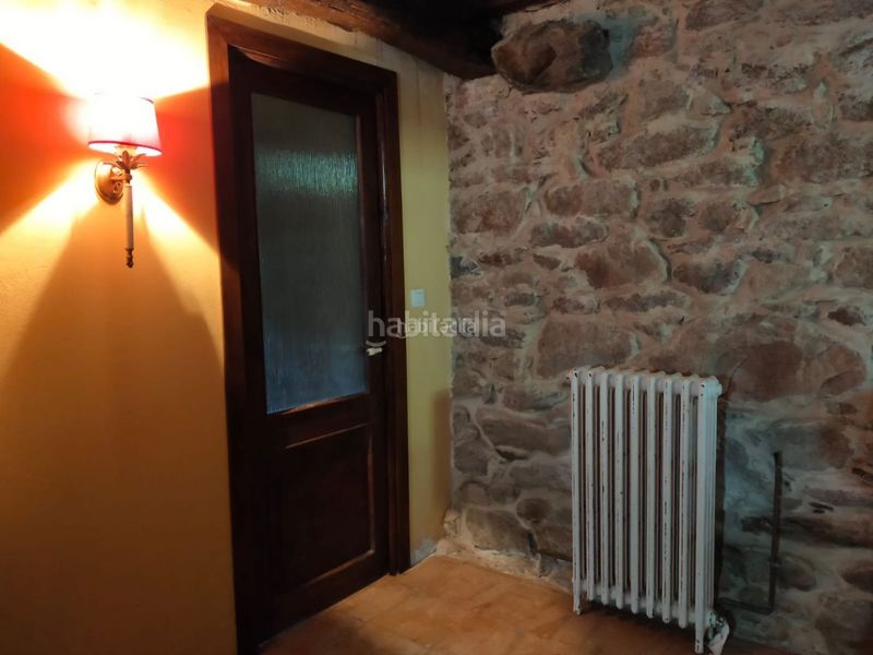 Foto 437baff4-b172-4f1f-97dd-c7d3b2f28e40. Casa a lugar rodeiro 37 a Oza dos Ríos