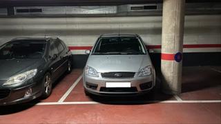 Alquiler Parking coche en Carrer del doctor trueta 26