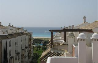 Rent Flat in Urbanización atlanterra f 6. Duplex en zahara de los atunes