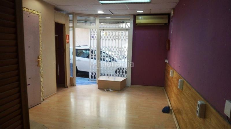 Foto 379b0f7c-eec3-40b9-88b8-9270c532c72d. Affitto locale commerciale in carrer de santa marta 29 in Castelldefels