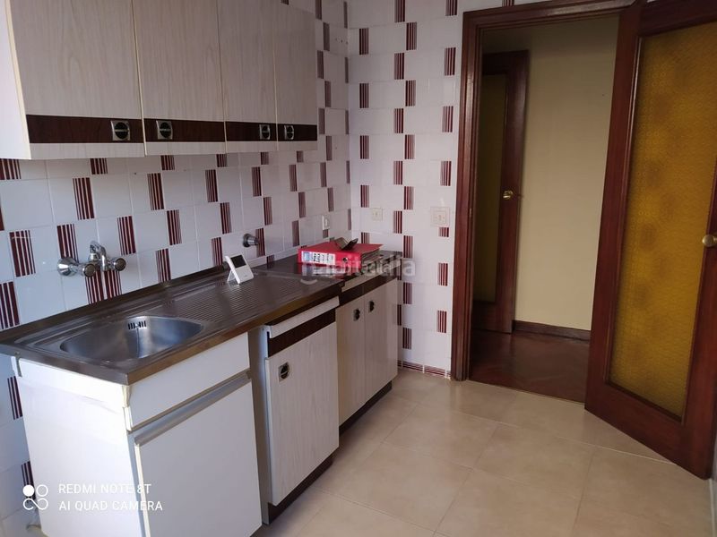 Foto 324d9aae-7e6f-4535-b479-2aee005dd228. Flat in calle segovia 23 in San Antonio Ávila