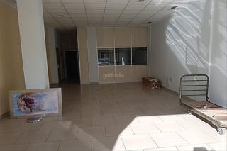 Locale commerciale in Calle meliana 66. Local comercial para entrar