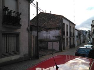Terreny residencial a Rúa principal 31. Solar urbano a dos calles