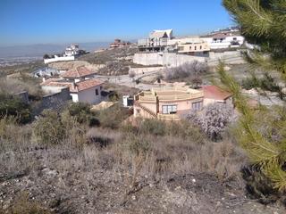 Terreny residencial a Calle güevéjar 5m. Donde se respira aire puro y tranquilidad