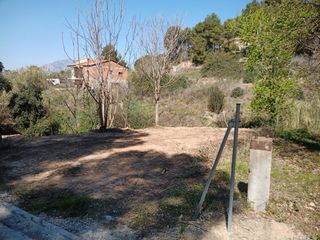 Terreno residencial en Carrer bosc, 18. Terreno en venta abrera