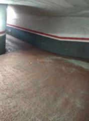Parking voiture à Carrer de l'equador 49. Venta parquing coche medio-grande les corts