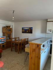 Casa adossada a Calle portal 155. Casa ideal para entrar a vivir