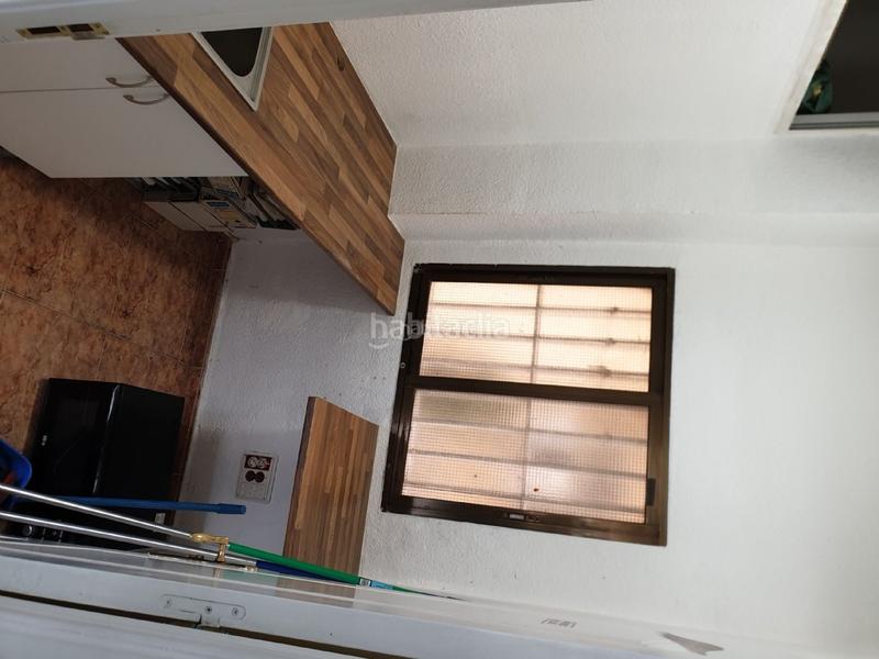 Foto c8ddbf09-5236-4fde-a398-4b83381f5fdb. Rent business premise in calle alcalde j maría durán 7 in Leganés