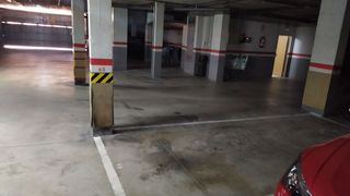 Parking coche en Carrer anoia, 33. Accesibilidad y maniobrabilidad