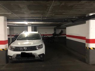 Alquiler Parking coche en Avinguda mediterrania (la), 3. Parking 2 plazas