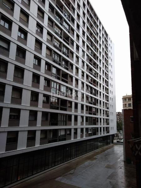 Foto 279c95ed-76d7-4f93-90a1-ce5b65edef11. Rent flat in novia salcedo kalea 5 in Basurtu Bilbao