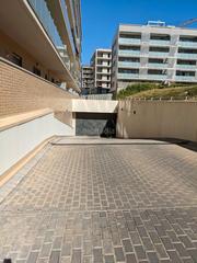 Miete Motorradparkplatz in Carrer de maría cinta amigó 12. Plaza garage moto