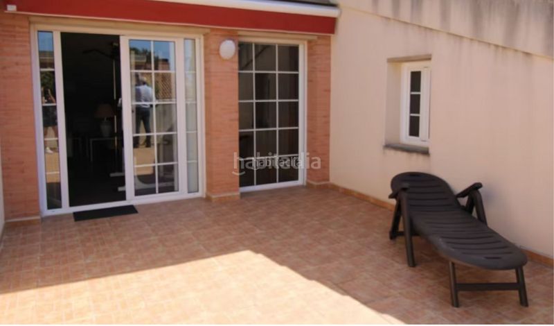 Foto 1b1b414d-5332-4370-9b9c-ba87bfcf29e6. Chalet en carrer de salvador dalí 10 espectacular chalet individual 700 m2 parcela 650 en Salou