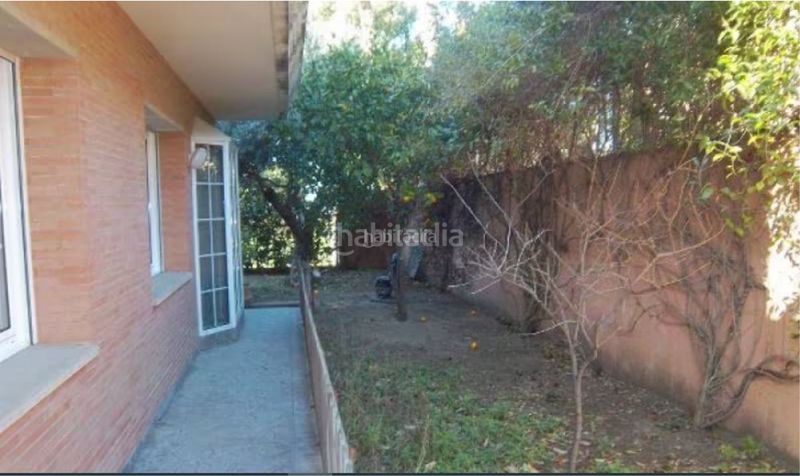 Foto a491d685-a448-4c6c-a131-704c2d8e1447. Chalet en carrer de salvador dalí 10 espectacular chalet individual 700 m2 parcela 650 en Salou