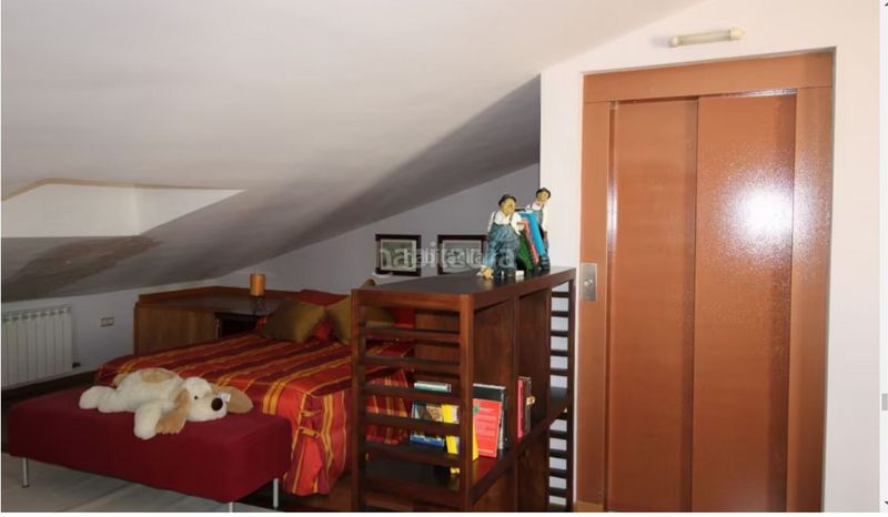 Foto b2c28ad6-4eb4-4ec8-8999-6b31f2a77d9e. Chalet en carrer de salvador dalí 10 espectacular chalet individual 700 m2 parcela 650 en Salou