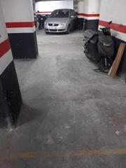 Aparcament cotxe a Carrer del general weyler 98. Parquing general weyler 98