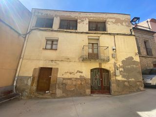 Casa en Carrer major, 8. Casa en montoliu de lleida