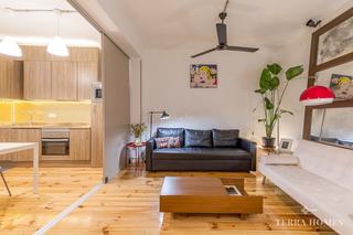 Rent House in Calle de san blas 2. Casa espaciosa independiente de lujo cortes centro