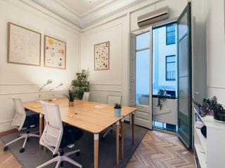 Location Bureau à Carrer de còrsega 284. Oficina privada en el corazón de barcelona