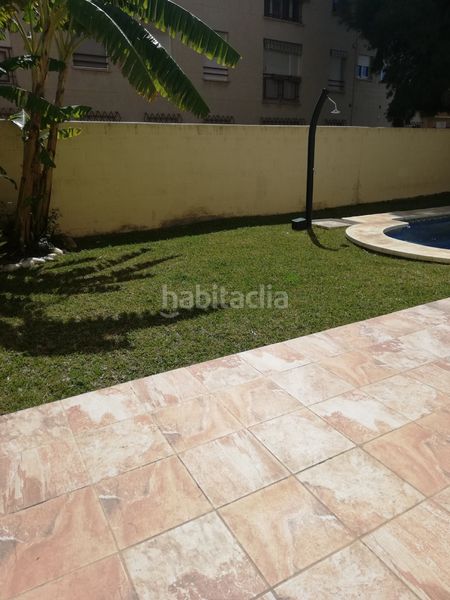 Planta baja en Calle ruy lopez, 40. Directo particular bajo con jardín zona tranquila (Málaga, Málaga)