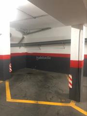 Aparcament cotxe a Carrer de frederic soler 1. Plaza de parking en federico soler