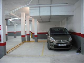 Parking voiture à Calle maestro alfonso marín 13. Pueblo / maestro alfonso marín