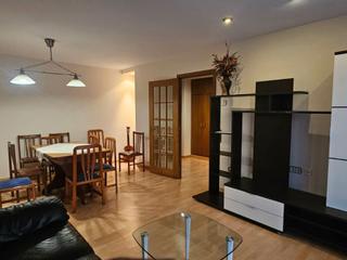 Lloguer Pis a Rambla de josep tarradellas 0. Pis a vic tot exterior amb 3 hab.