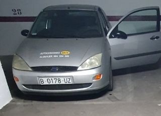 Alquiler Parking coche en Baix sant pere, 53. Amplia plaza para coche y moto