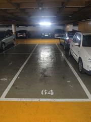 Aparcament cotxe a Carrer dels almogàvers 10. Parking sant ildefonso