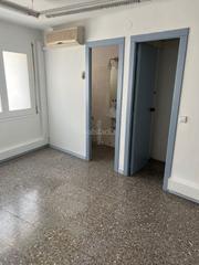 Lloguer Oficina a Carrer de barcelona 5. En zona peatonal