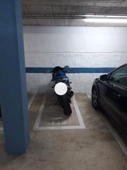 Lloguer Aparcament de moto a Avinguda dels rabassaires 45b. Alquiler parking moto en plaça castella 5