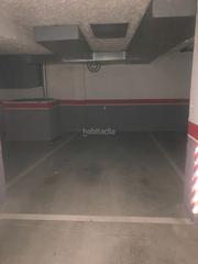 Aparcament cotxe a Carrer de l'horta 14. Fantàstica plaça de pàrquing al centre de la selva