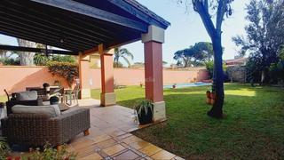 Rent Chalet in Calle medusa 1. Chalet en el puerto de santa maría