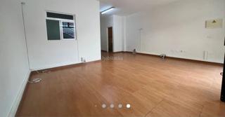 Business premise in Calle noelia afonso cabrera 4. De inversión