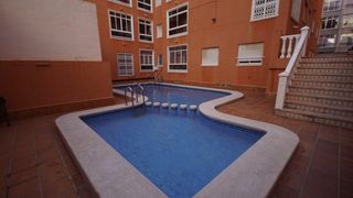 Location Appartement à Calle san pascual, 277. Alquiler piso carca playa del cura torrevieja
