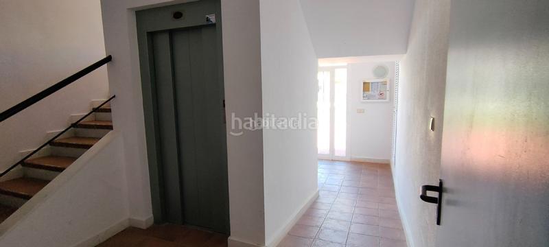 Foto 5fbe3a41-8a69-4ff9-a1bd-5f0a9021385e. Piso en avenida pez espada 3 piso en avenida pez espada, 3, bloque 3, bajo, ext en Rota