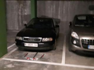 Miete Autoparkplatz in Carrer de josep irla 13. Lloguer aparcament a l’avinguda josep ferrer i dom