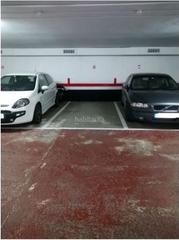Lloguer Aparcament cotxe a Carrer de les camèlies 28. Parking coche